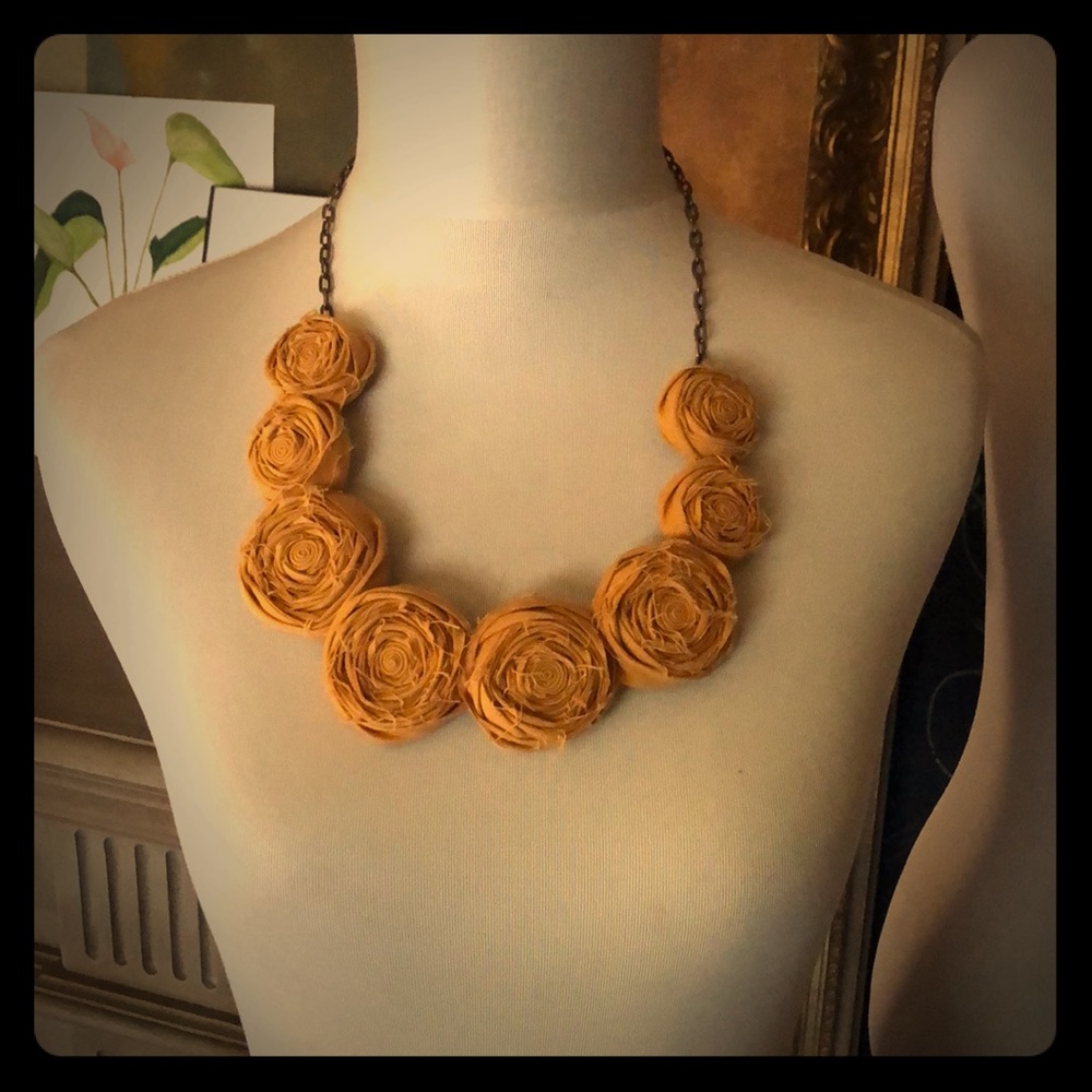Beautiful Rose necklace